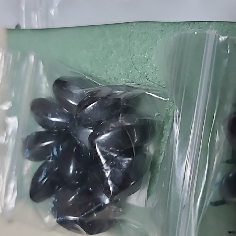 Beads - Picture 4 of 4